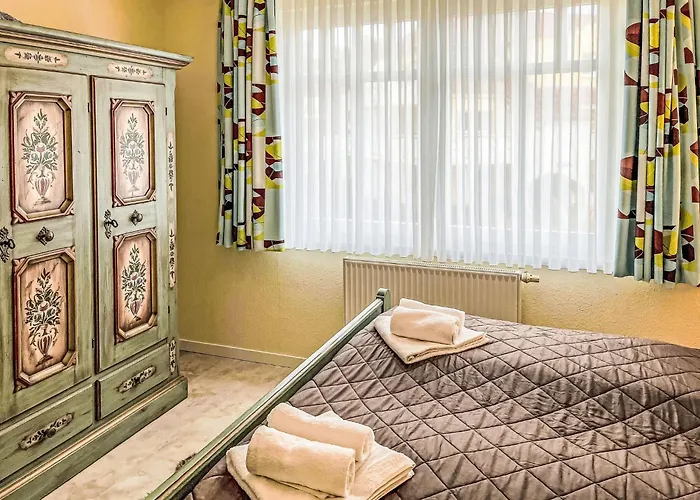 Am Steinberg By Interhome 코세로우